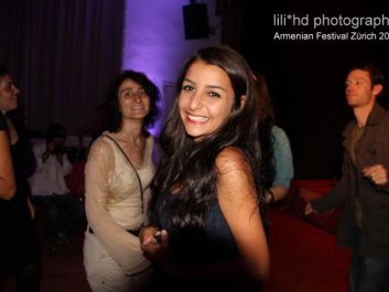 298460_10150799343500697_805618853_n