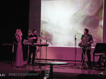 318571_10150793222185697_796045696_20414684_665274677_n