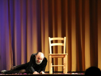 310563_10150798892785697_1575724482_n