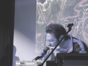 319686_10150789921250697_6033265_n