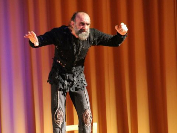 301310_10150787907945697_796045696_20354688_6755514_n