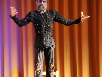 317674_10150787908270697_796045696_20354694_4770226_n